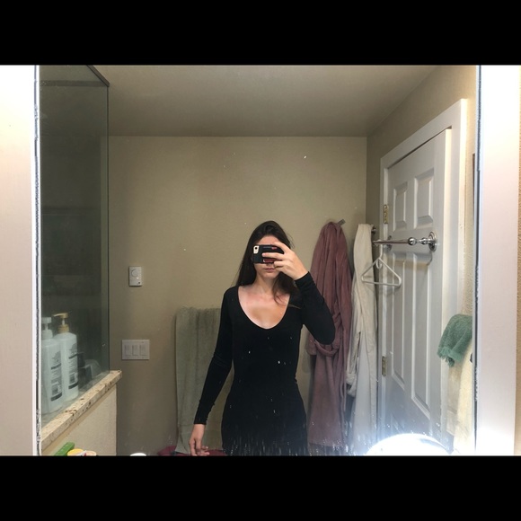 Black velvet dress - Picture 1 of 2